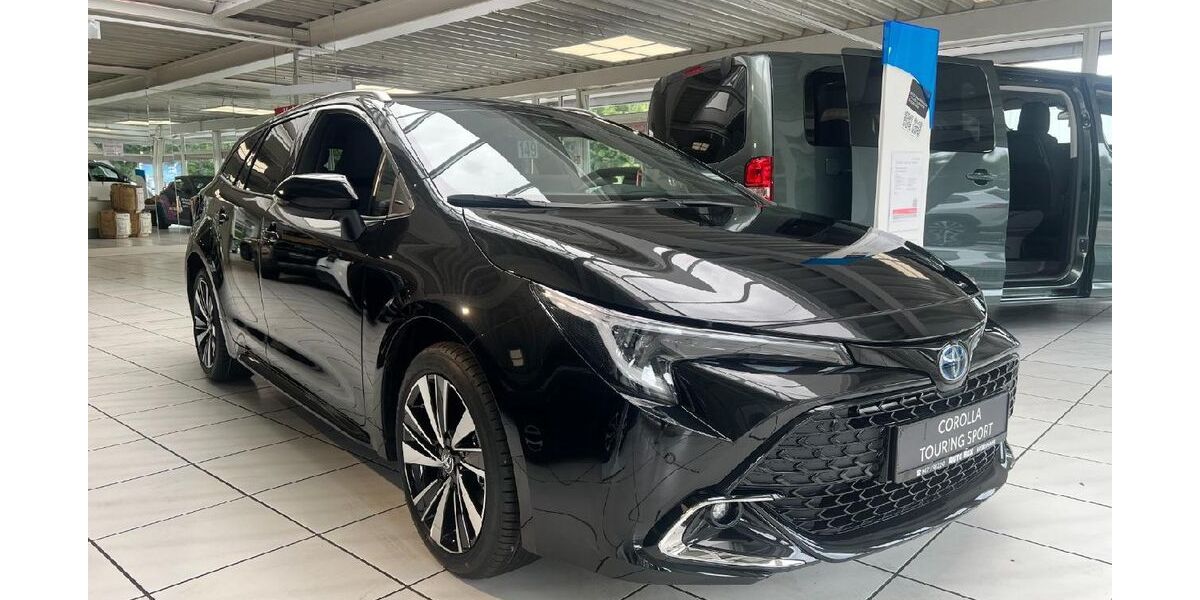 Toyota Corolla 2.500 km 39.879 &euro; Bremerhaven 27580