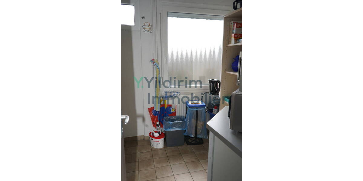 Gewerbeobjekt Cuxhaven - 7 Zimmer, 189 m&sup2;, 2.287&euro; | Angebot:22560085