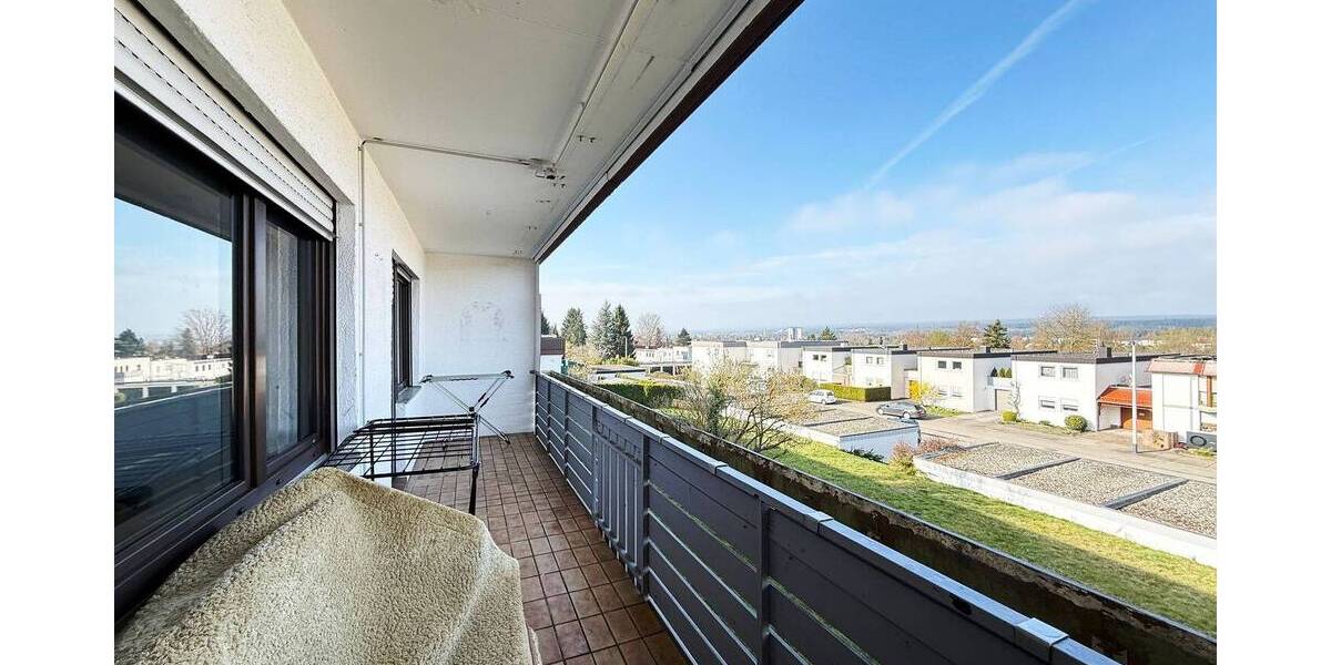 Etagenwohnung Villingen-Schwenningen Villingen - 3 Zimmer, 90 m&sup2;, 730&euro; | Angebot:26228442