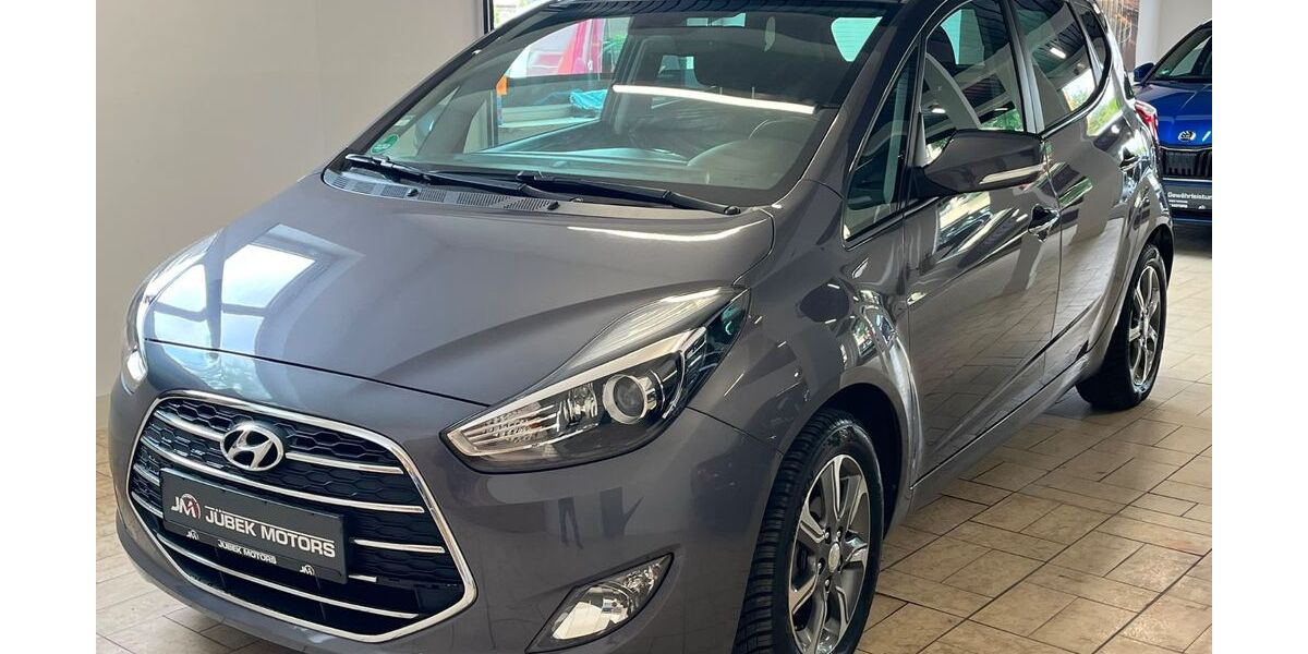Hyundai ix20 49.000 km 11.890 &euro; Jübek 24855