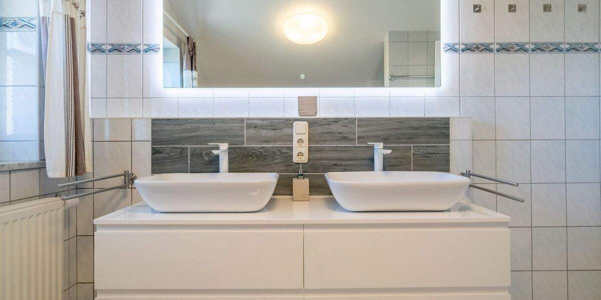 Mehrfamilienhaus, Wohnhaus Rettenberg - 7 Zimmer, 284 m&sup2;, 1.090.000&euro; | Angebot:25664870