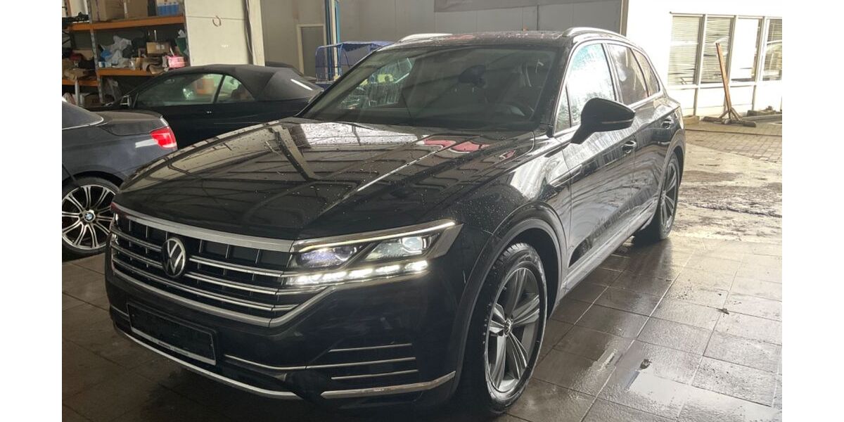 VW Touareg 167.300 km 32.999 &euro; Hamburg 21107
