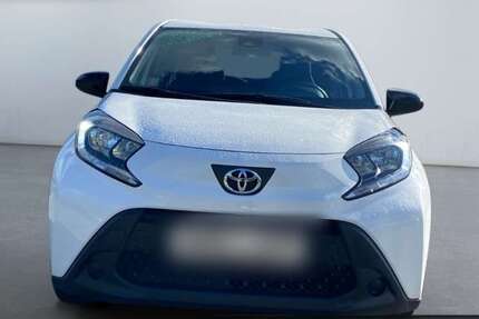 Toyota Aygo 25.424 km 15.490 € Grünwald 82031