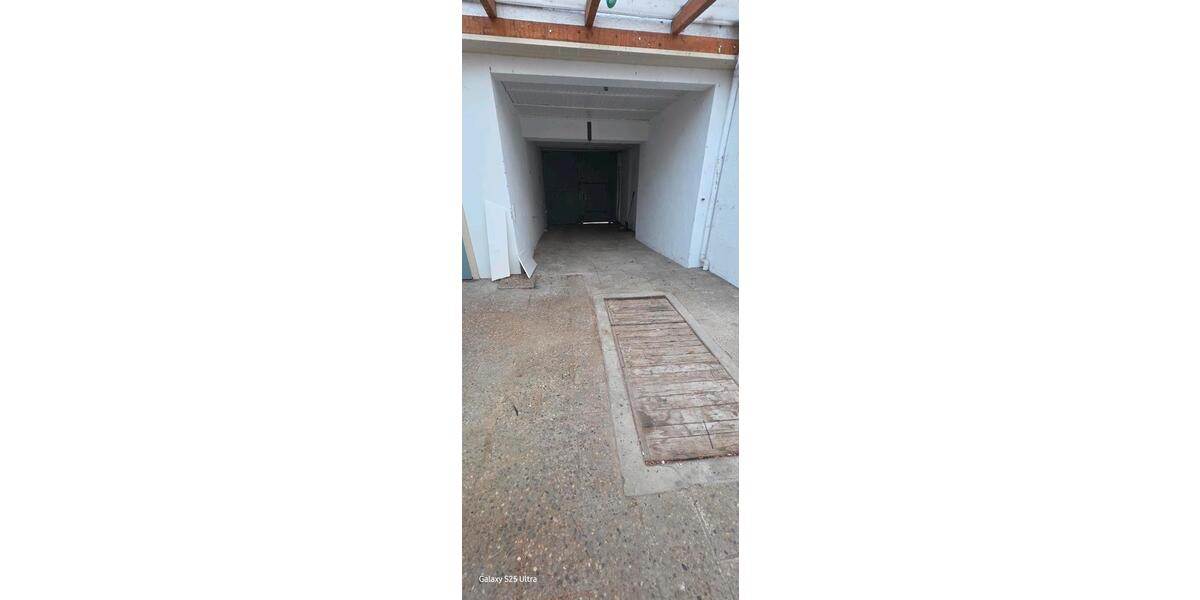 Haus in Zentrale Lage von Nieder- Olm zu vermieten für 2 Jahre 6 zimmer