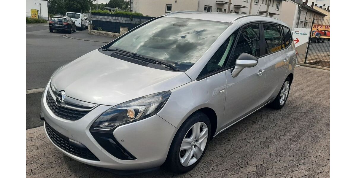 Opel Zafira 151.000 km 6.900 &euro; Buseck 35418