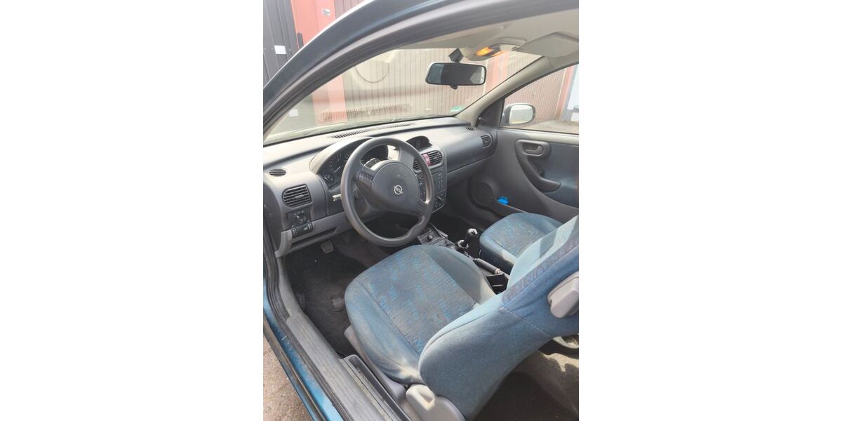 Opel Corsa 259.565 km 650 &euro; Nienburg 31582