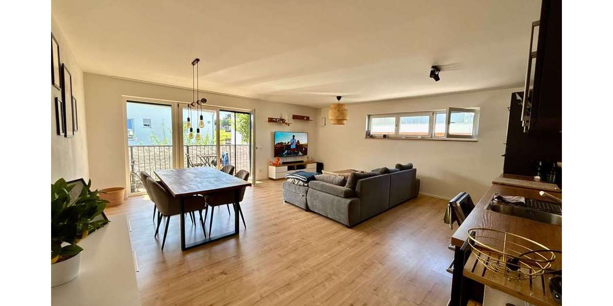 Etagenwohnung Tiefenbach Unterjacking - 3 Zimmer, 92 m&sup2;, 1.100&euro; | Angebot:26633009