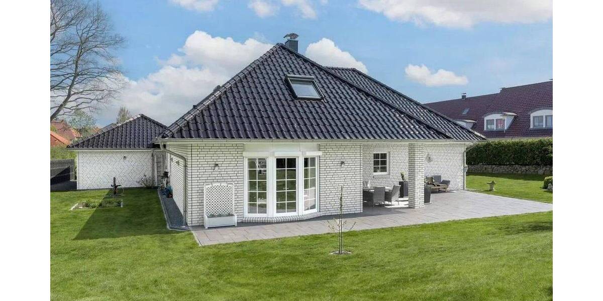 Bungalow Neustadt in Holstein Pelzerhaken - 6 Zimmer, 238 m&sup2;, 1.150.000&euro; | Angebot:26023386