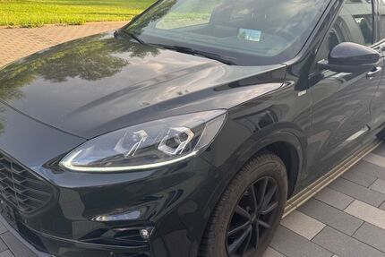 Ford Kuga 179.000 km 16.999 &euro; Bad Laasphe 57334