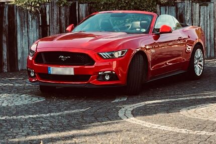 Ford Mustang 38.000 km 39.500 &euro; Fulda 36039