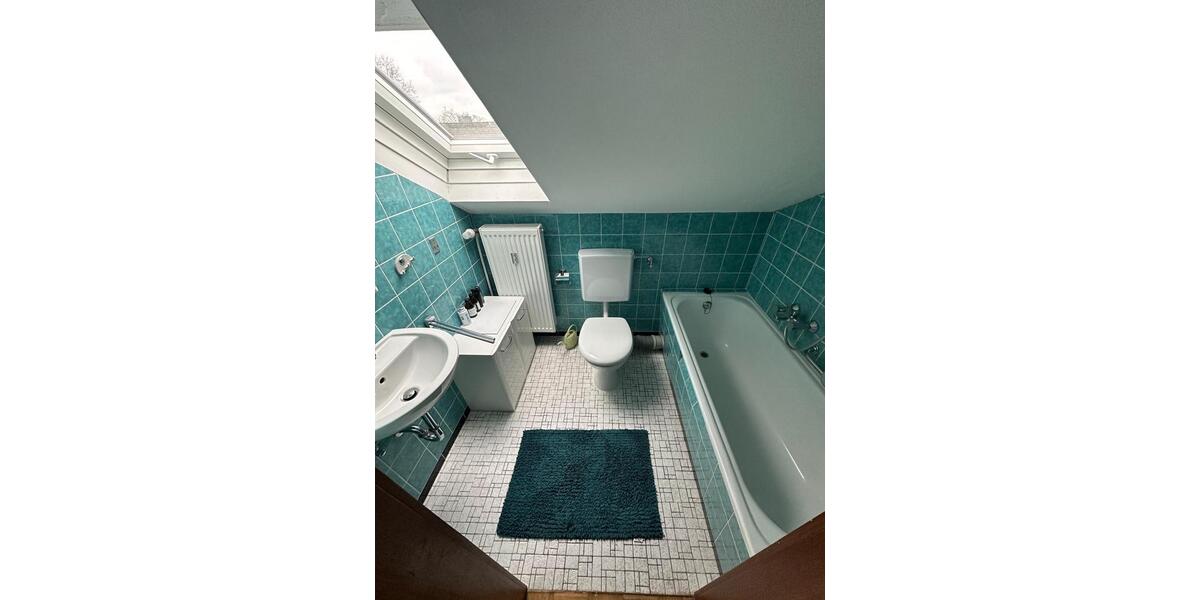 Dachgeschoßwohnung Wolfhagen - 3 Zimmer, 68 m&sup2;, 550&euro; | Angebot:26326797