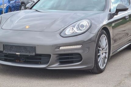 Porsche Panamera 82.252 km 39.900 &euro; Schemmerhofen 88433