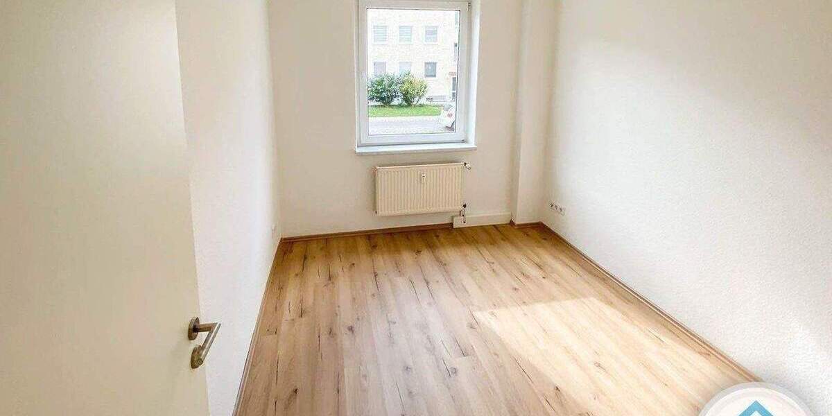 Etagenwohnung Görlitz Hagenwerder - 4 Zimmer, 130 m&sup2;, 849&euro; | Angebot:26875041
