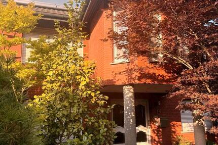 Haus Rheine Altenrheine - 10 Zimmer, 250 m&sup2;, 670.000&euro; | Angebot:27094949