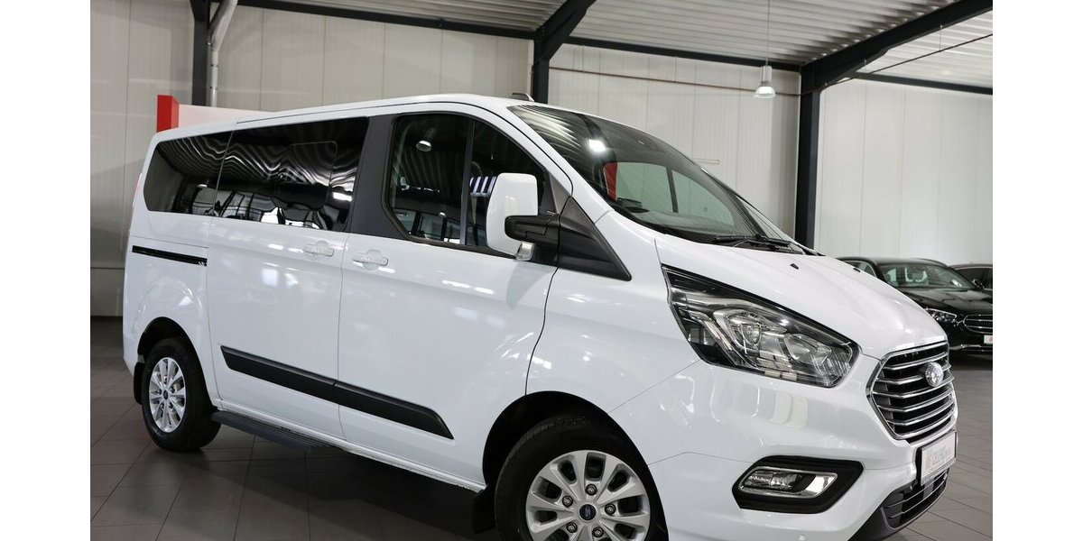 Ford Tourneo Custom 2.0 TDCI 320 L1 / 8-SITZER / NAVI 119.000 km 28.998 &euro; Hamm 59077