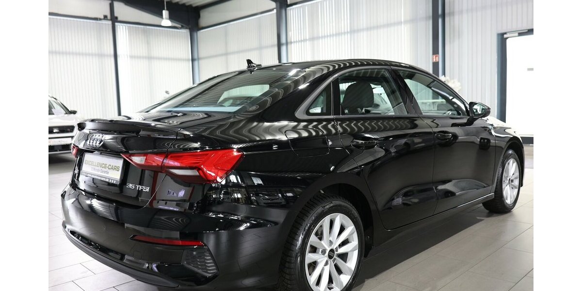 Audi A3 LIMOUSINE 35 TFSI BUSINESS BLACK LED,ACC+LANE 16.000 km 26.777 &euro; Hamm 59077