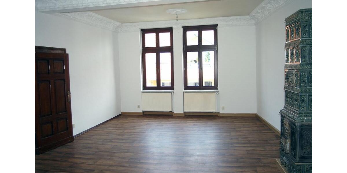 Etagenwohnung Arnstadt - 3 Zimmer, 106 m&sup2;, 650&euro; | Angebot:26413438