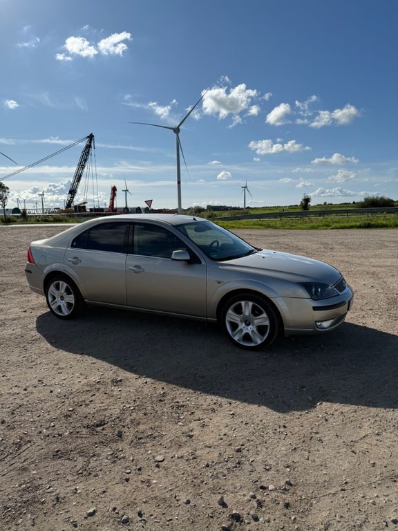 Mondeo