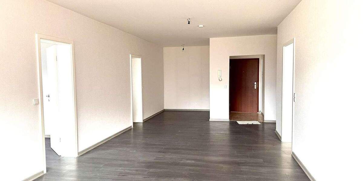 Etagenwohnung Dillingen/Saar Dillingen - 3 Zimmer, 91 m&sup2;, 135.000&euro; | Angebot:25670986
