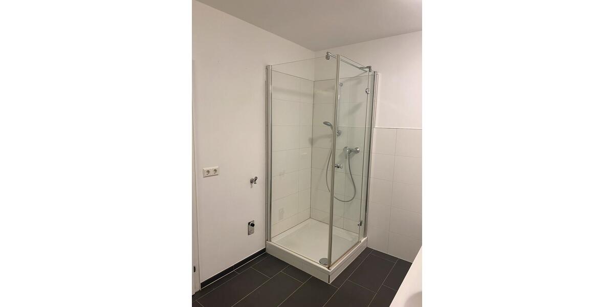 Dachgeschoßwohnung Trier Feyen-Weismark - 3 Zimmer, 76 m&sup2;, 990&euro; | Angebot:26315827