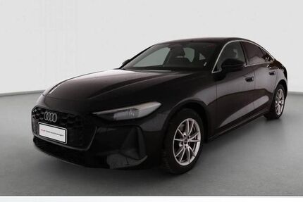 Audi A5 28.100 km 44.890 € Burgoberbach 91595