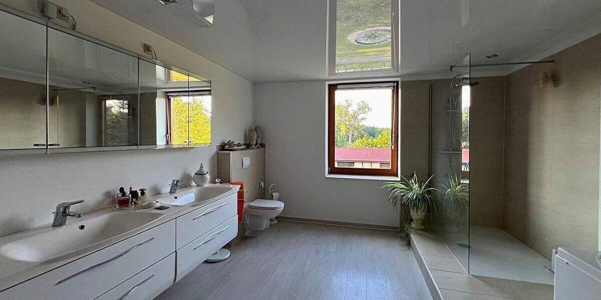 Einfamilienhaus Krakow am See Charlottenthal - 5 Zimmer, 200 m&sup2;, 599.000&euro; | Angebot:25662232