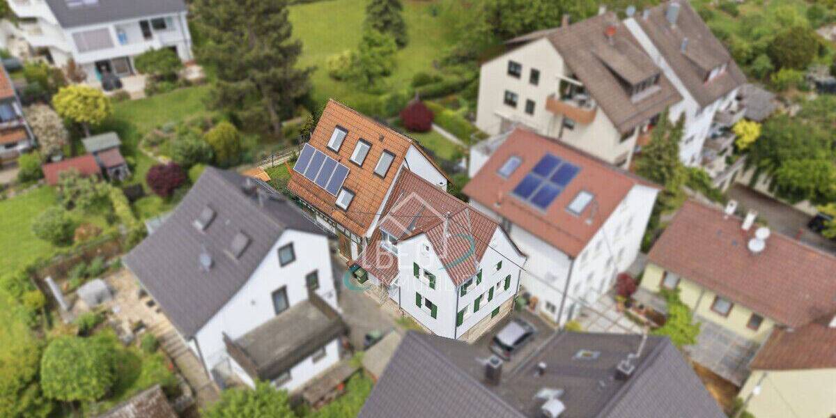 Mehrfamilienhaus, Wohnhaus Stuttgart / Sillenbuch Sillenbuch - 6 Zimmer, 161 m&sup2;, 689.000&euro; | Angebot:26833944