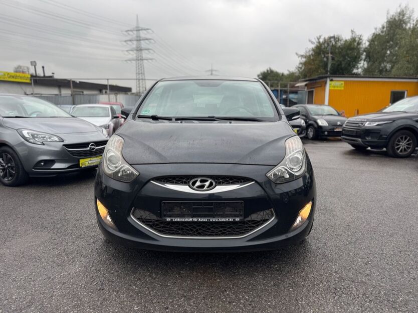 Hyundai ix20 114.403 km 2.999 € Bottrop 46238