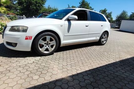 Audi A3 277.650 km 2.100 &euro; Bruckberg 84079