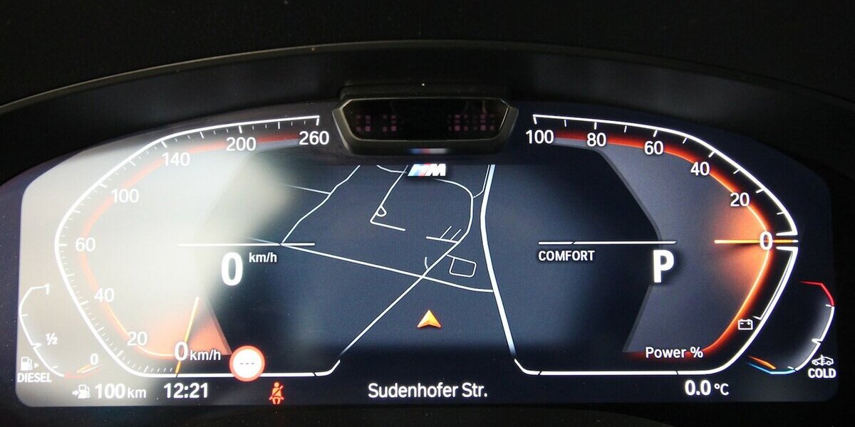 BMW 530d Touring xDrive M Sport AHK+PANO+HEAD-UP 96.048 km 35.500 &euro; Hagenow 19230