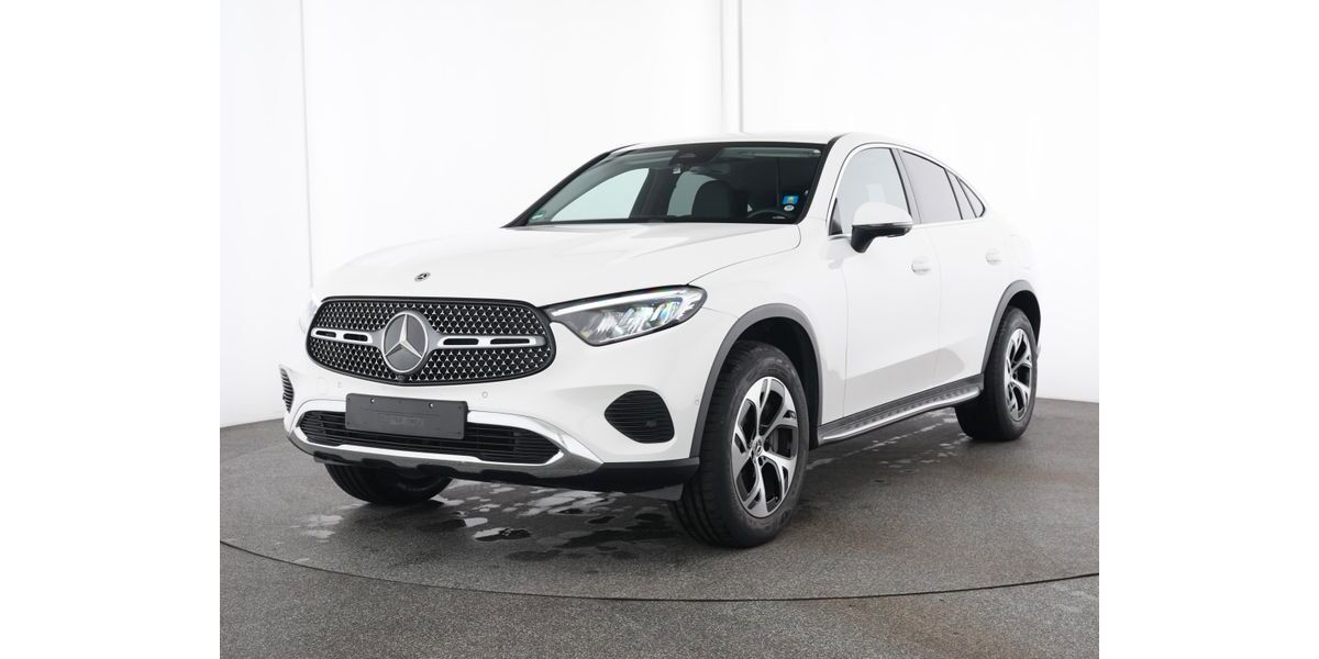 Mercedes-Benz GLC 300 22.424 km 61.950 &euro; Hof 95030