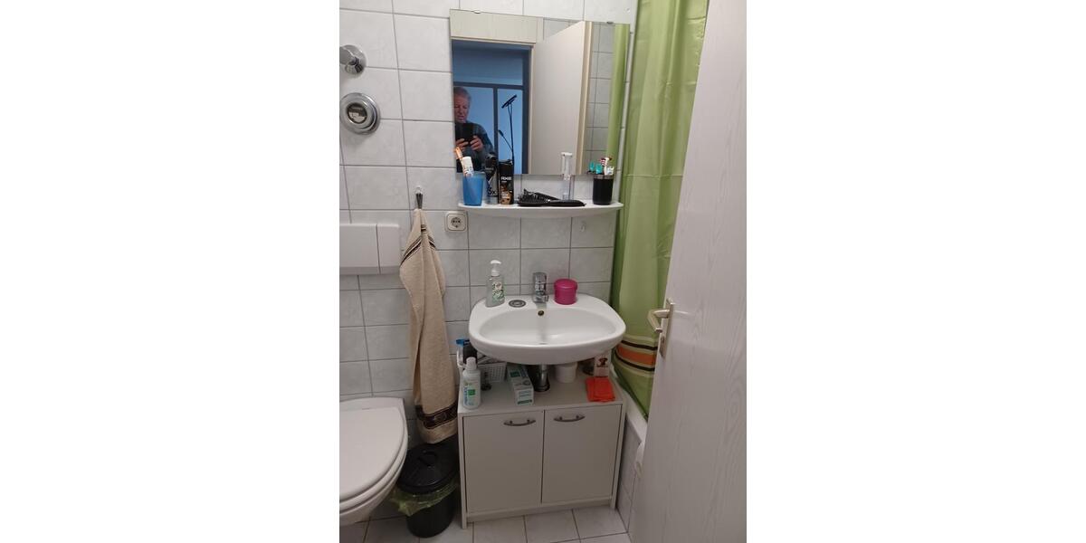 Etagenwohnung Höchberg - 2 Zimmer, 52 m&sup2;, 560&euro; | Angebot:26296557