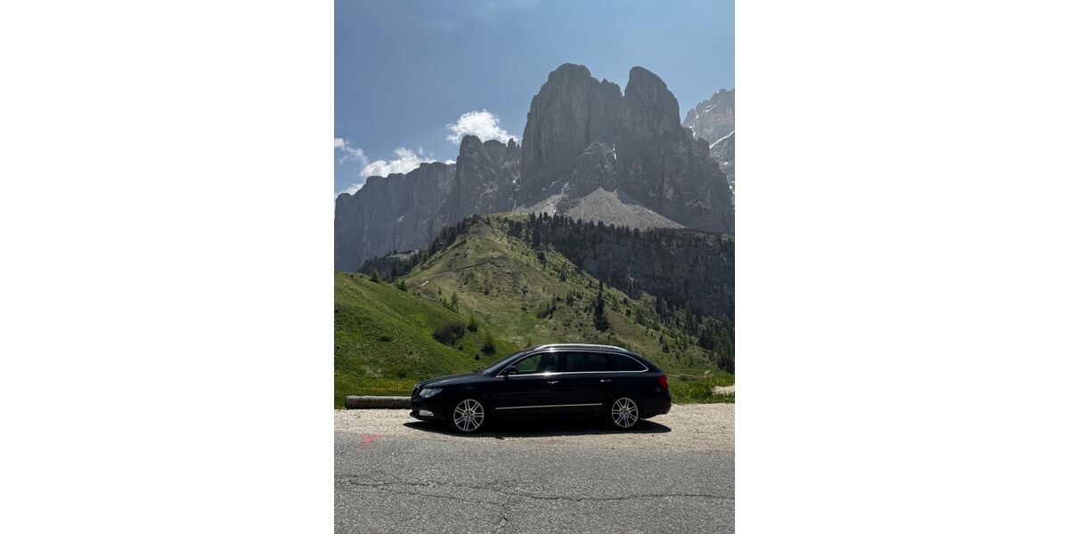 Skoda Superb 319.000 km 7.101 &euro; Berlin 13158