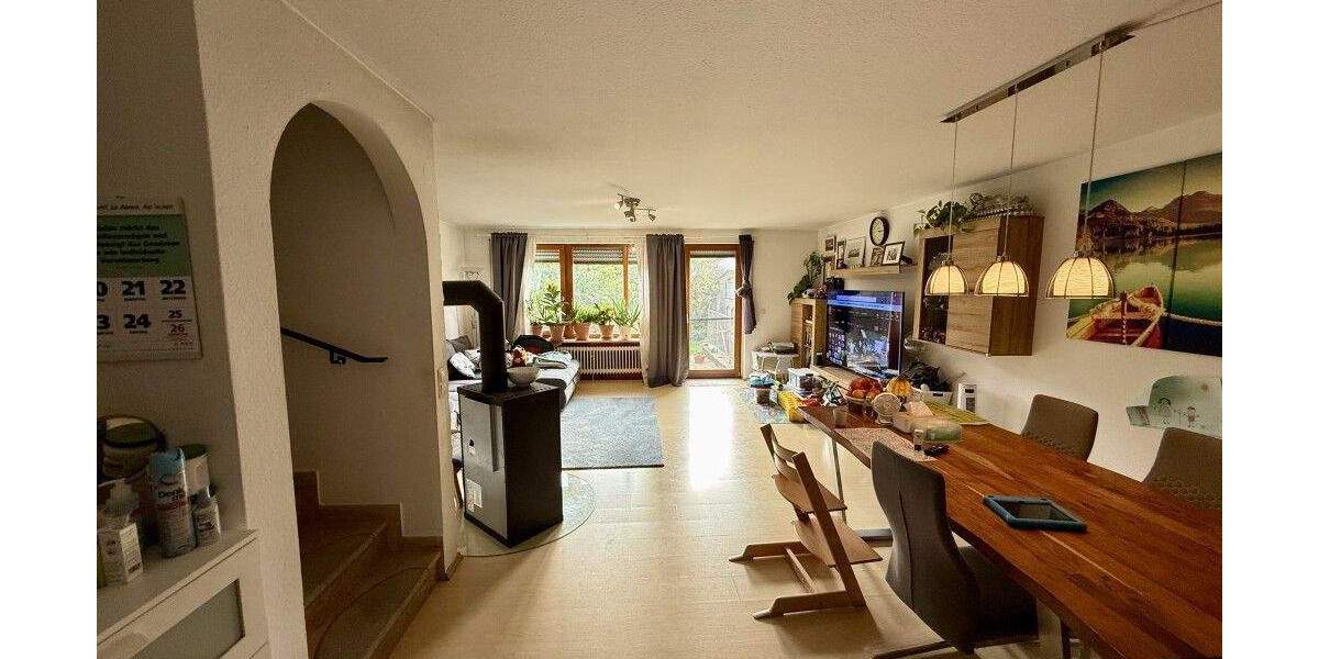 Reihenmittelhaus Stegaurach Debring - 5 Zimmer, 132 m&sup2;, 399.000&euro; | Angebot:25702969