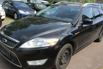Ford Mondeo 145.441 km 2.990 &euro; Halle 06130