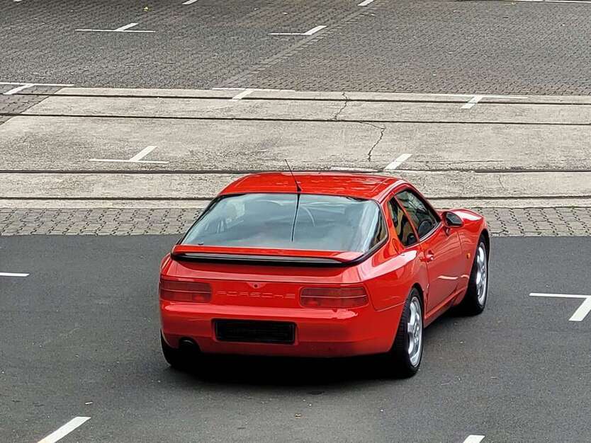968