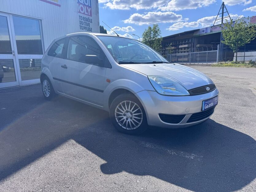 Ford Fiesta 105.000 km 2.590 € Sankt Wendel 66606