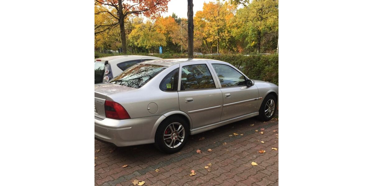 Opel Vectra 209.000 km 900 &euro; München 80686