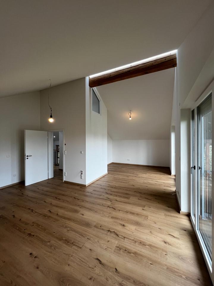 Einfamilienhaus (Erstbezug nach Sanierung) in Straubing zimmer