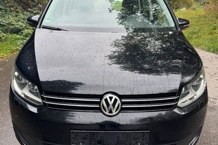 VW Touran 150.000 km 6.790 € Öhringen 74613