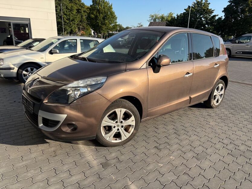 Renault Scenic 99.100 km 2.900 € Neustadt 67433