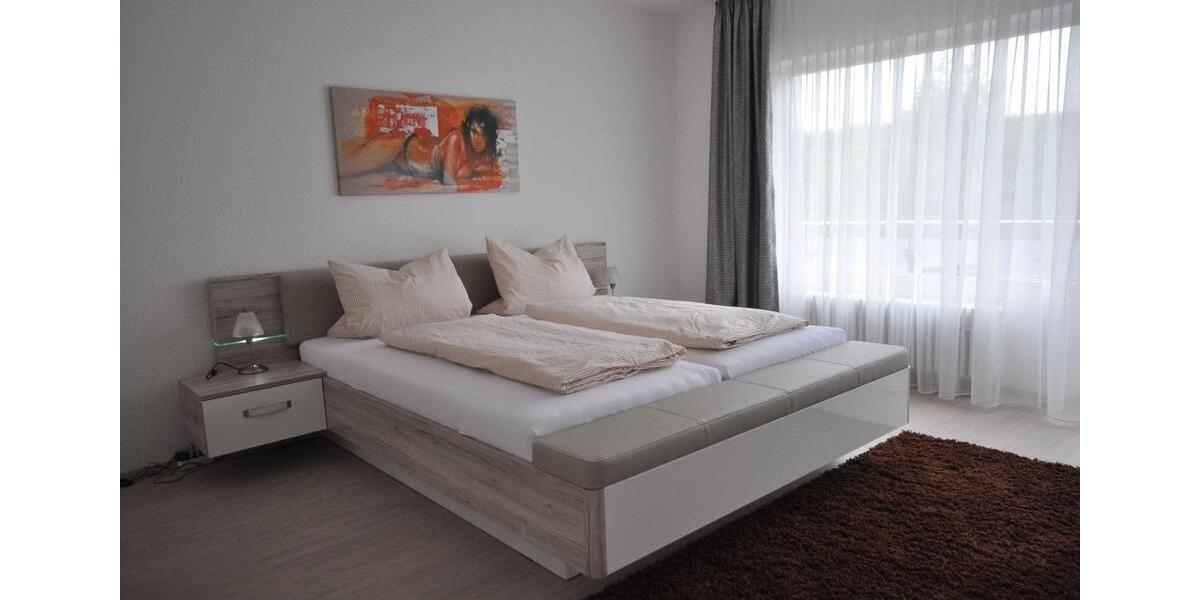 Etagenwohnung Rheinfelden (Baden) - 2 Zimmer, 100 m&sup2;, 1.300&euro; | Angebot:26346928