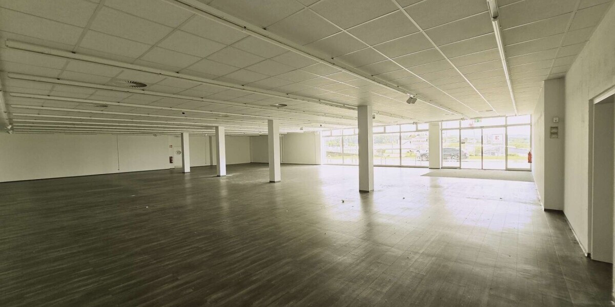 Einzelhandelsfläche Laden Ausstellungsfläche zur Miete - Gewerbeobjekt Schmelz | Angebot:27040098