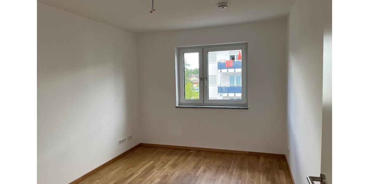 Etagenwohnung Kolbermoor - 4 Zimmer, 96 m&sup2;, 1.808&euro; | Angebot:25118501