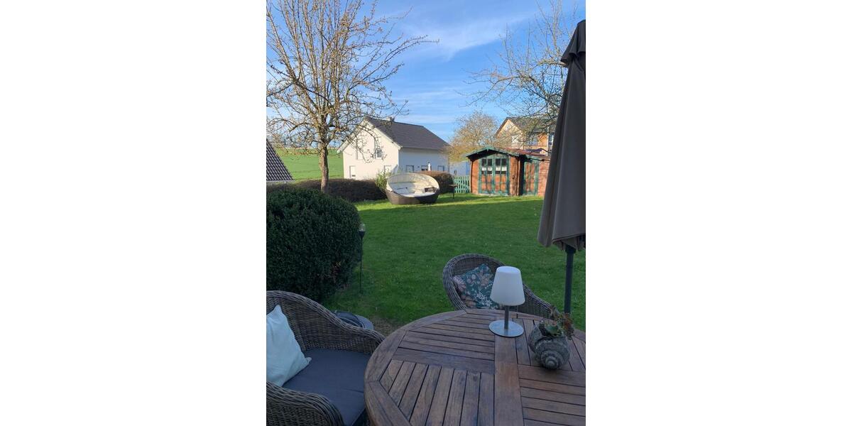 Einfamilienhaus Rödental - 6 Zimmer, 170 m&sup2;, 1.400&euro; | Angebot:26312677