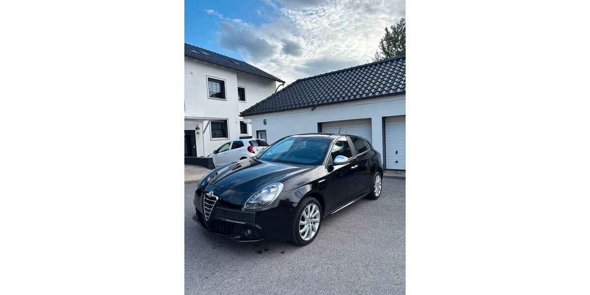 Alfa Romeo Giulietta 175.600 km 7.000 &euro; Hagen 58135