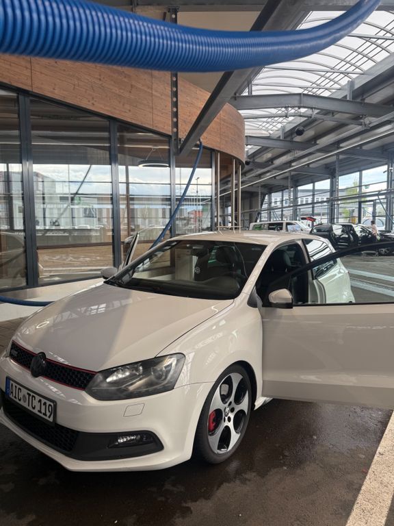 VW Polo 178.000 km 8.000 € Aichach 86551