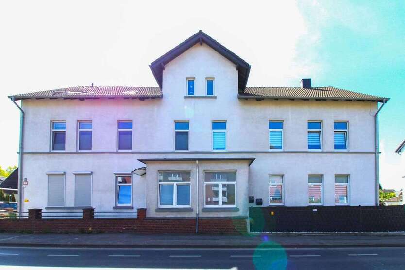 Haus zum Kaufen in Alsdorf 375.000 € 162.13 m²