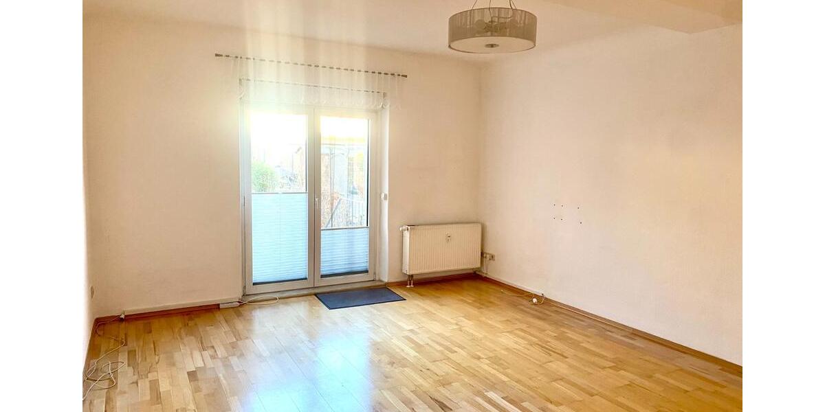 Hochparterre Frankfurt (Oder) - 4 Zimmer, 121 m&sup2;, 290.000&euro; | Angebot:25929448
