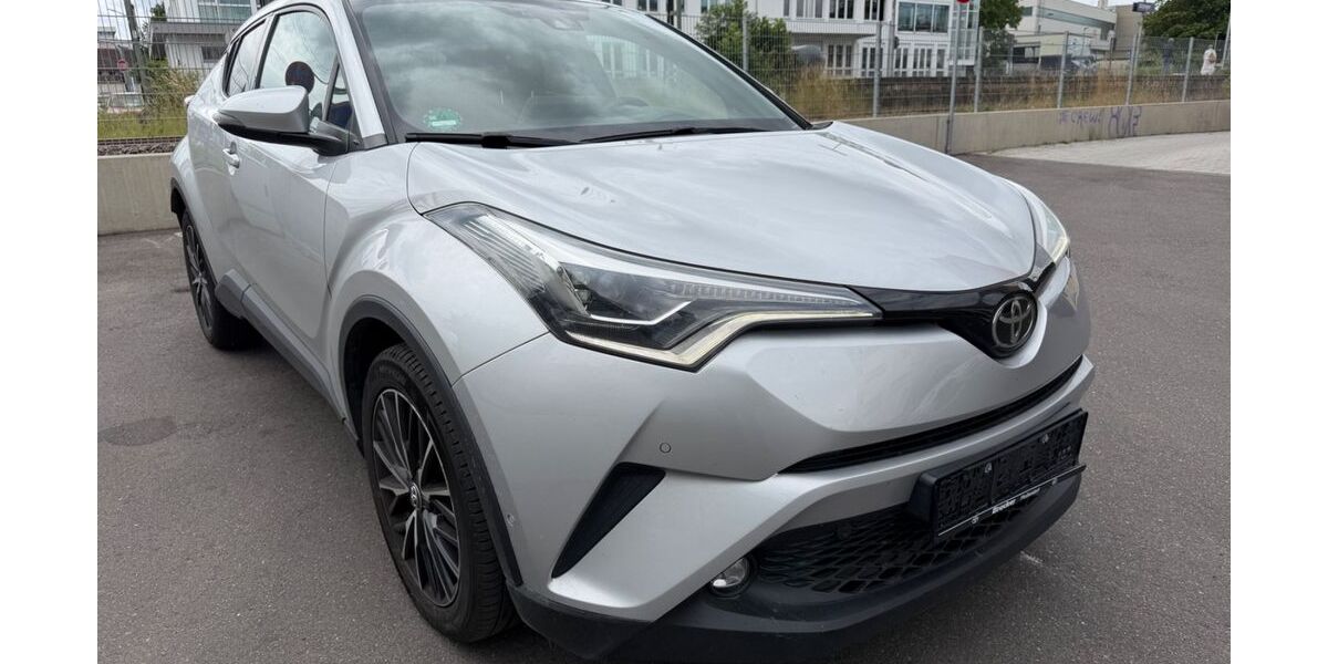 Toyota C-HR 129.000 km 13.999 &euro; Ditzingen 71254